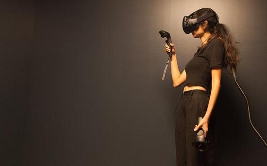 这些例子告诉你 艺术家可以用VR技术做什么