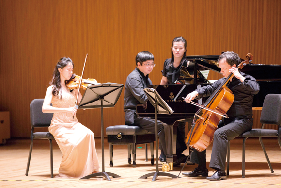 首届上海艾萨克？斯特恩国际小提琴比赛决赛9月2日举行