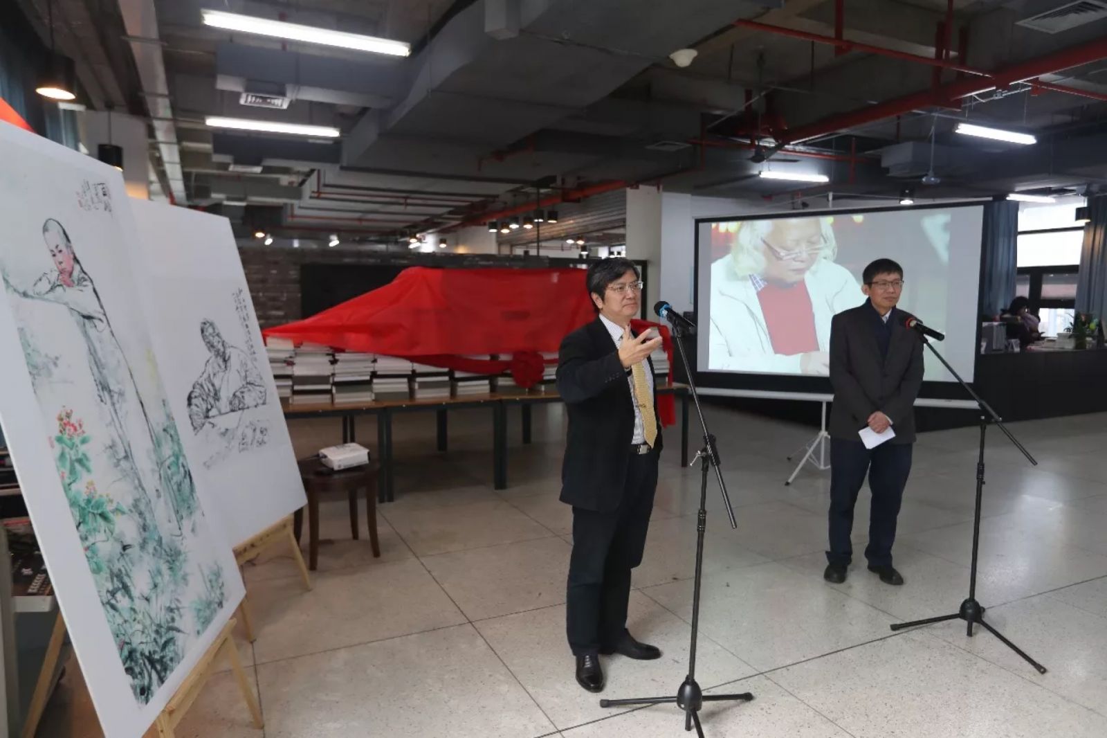 吴山明教授图书捐赠仪式在中国美院象山校区隆重举行